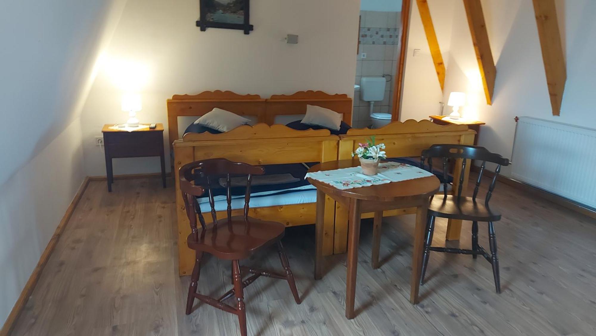 Anna Apartman Lägenhet Maroslele Exteriör bild